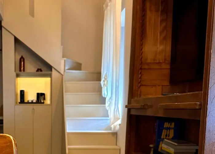 Boutique Borgo Nuovo 3* Milan